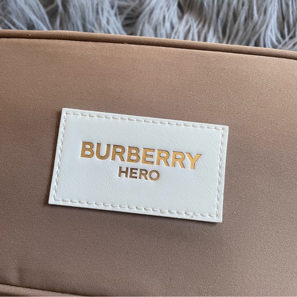 BURBERRY hero pouch make-up toiletry bag - Picture 5 of 11